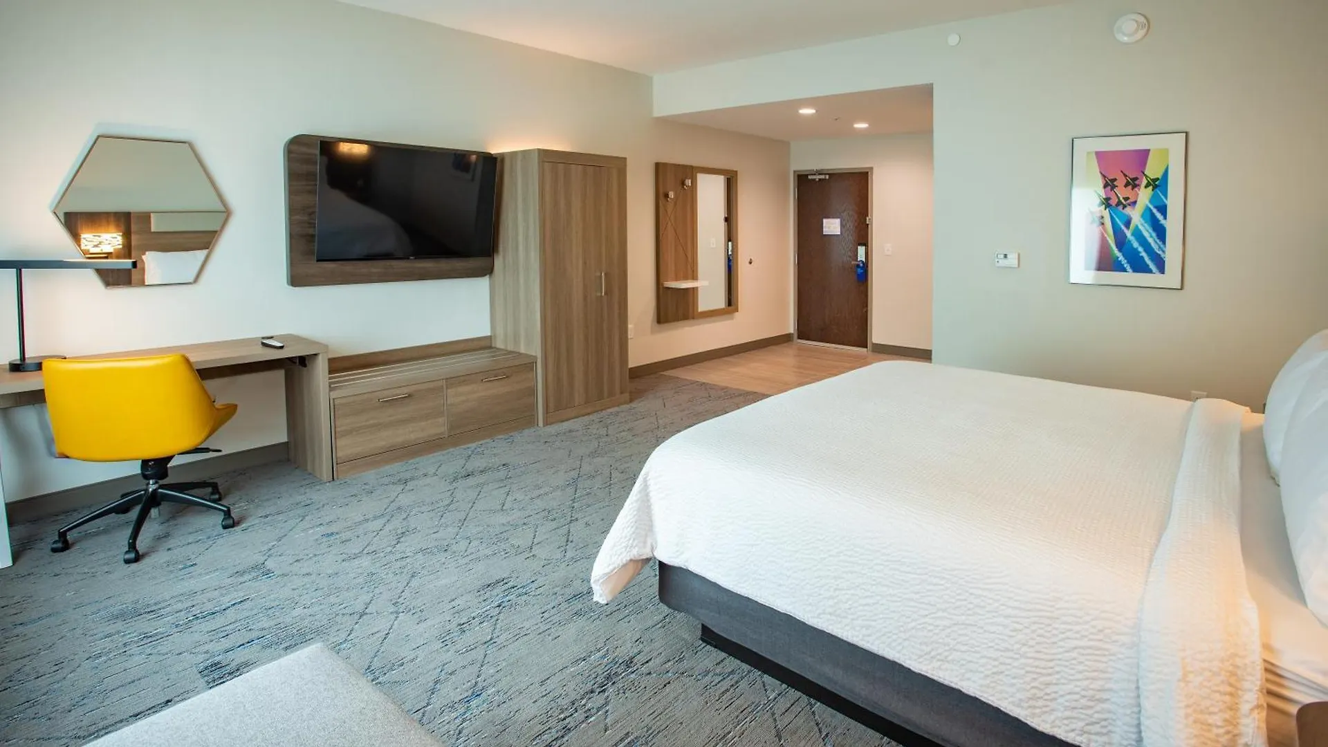 Holiday Inn Express & Suites Pensacola Airport North - I-10 By Ihg Ferry Pass Hotel