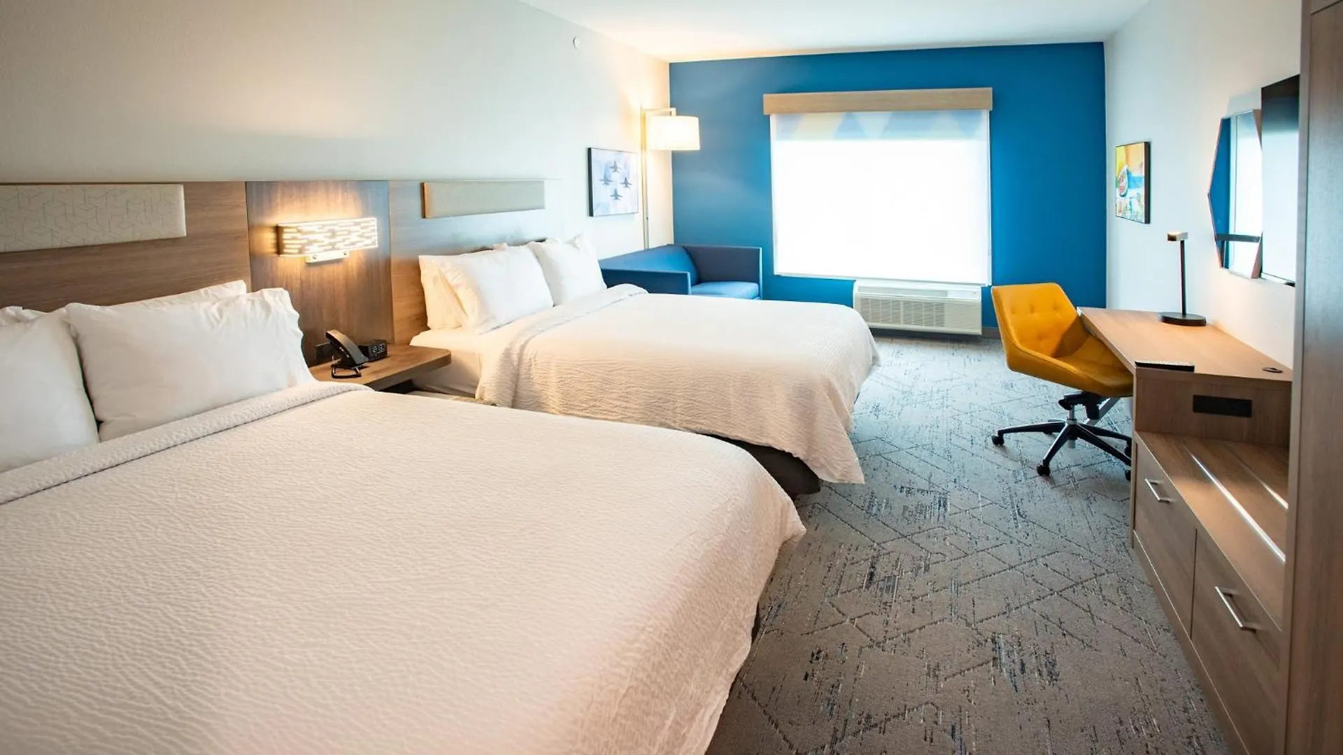 Holiday Inn Express & Suites Pensacola Airport North - I-10 By Ihg Ferry Pass Hotel