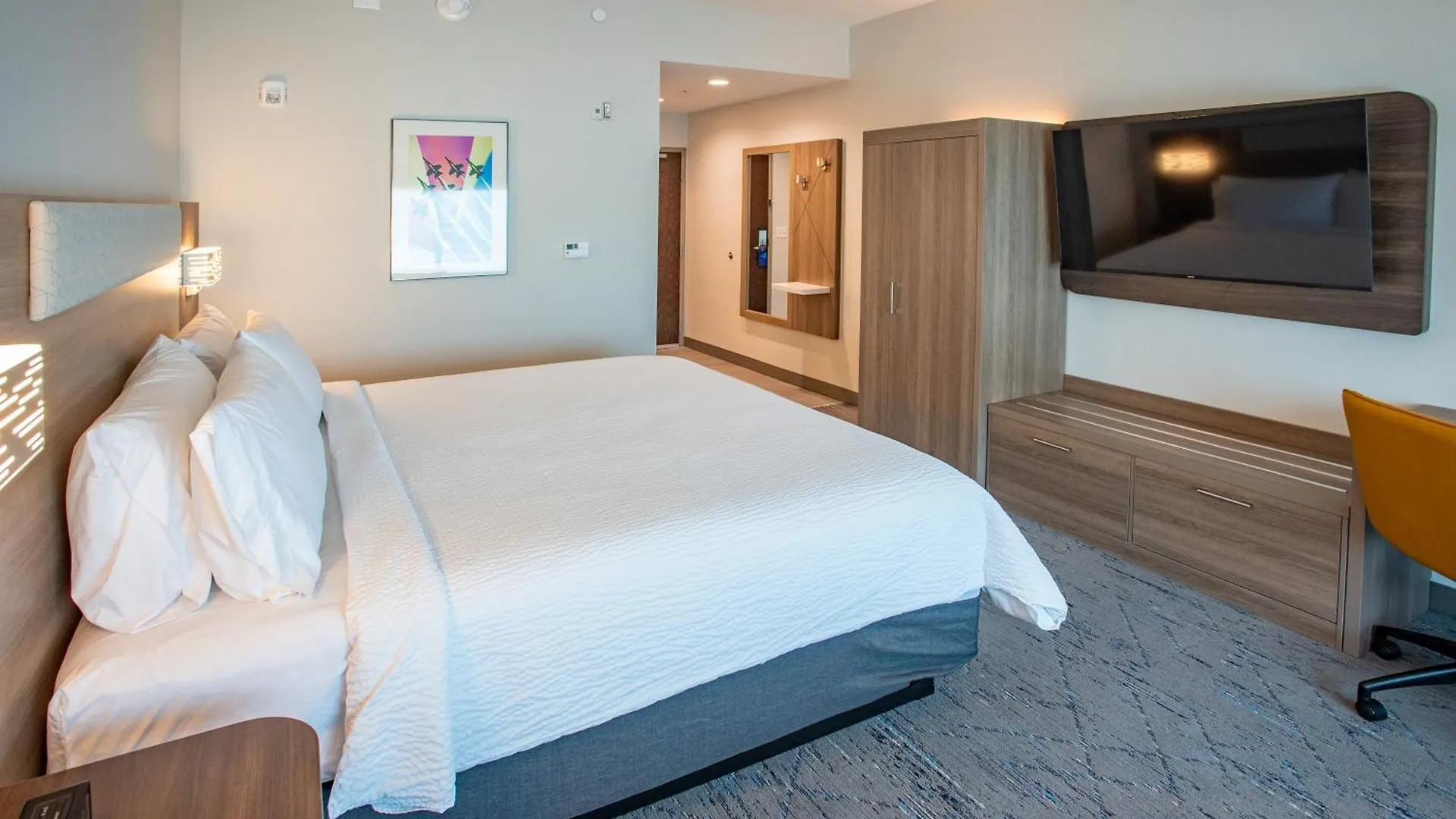 Hotel Holiday Inn Express & Suites Pensacola Airport North - I-10 By Ihg Ferry Pass