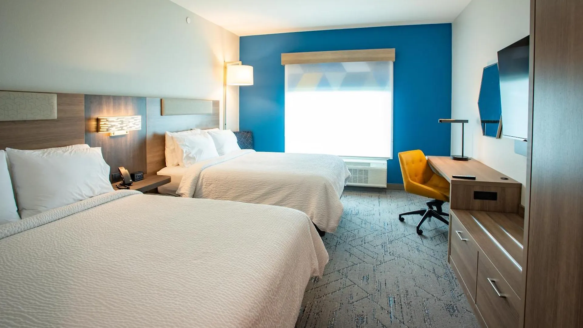 Holiday Inn Express & Suites Pensacola Airport North - I-10 By Ihg Ferry Pass Hotel